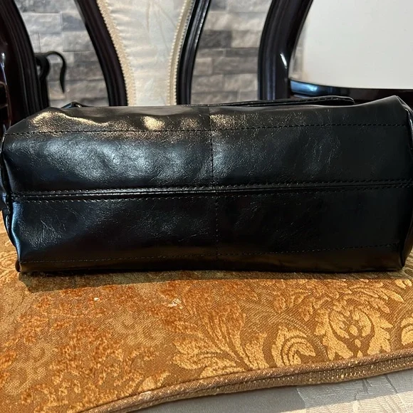 Black shouler bag - Picture 6 of 7